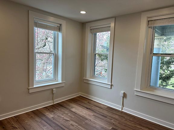 5th image of 14 Philadelphia Ave #2