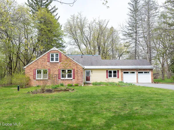 92 Ashdown Road, Ballston Lake, NY 12019