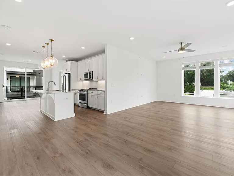 371 Grant Cir #1844 — Photo 8