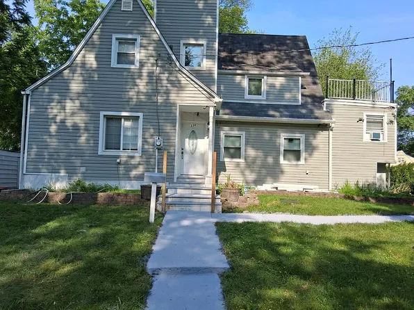 234 Liberty Rd, Teaneck, NJ 07666