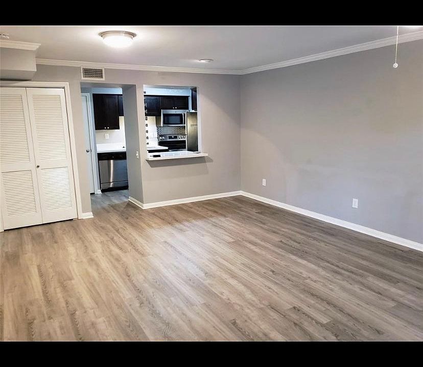1st image of 1880 White Oak Dr APT 149