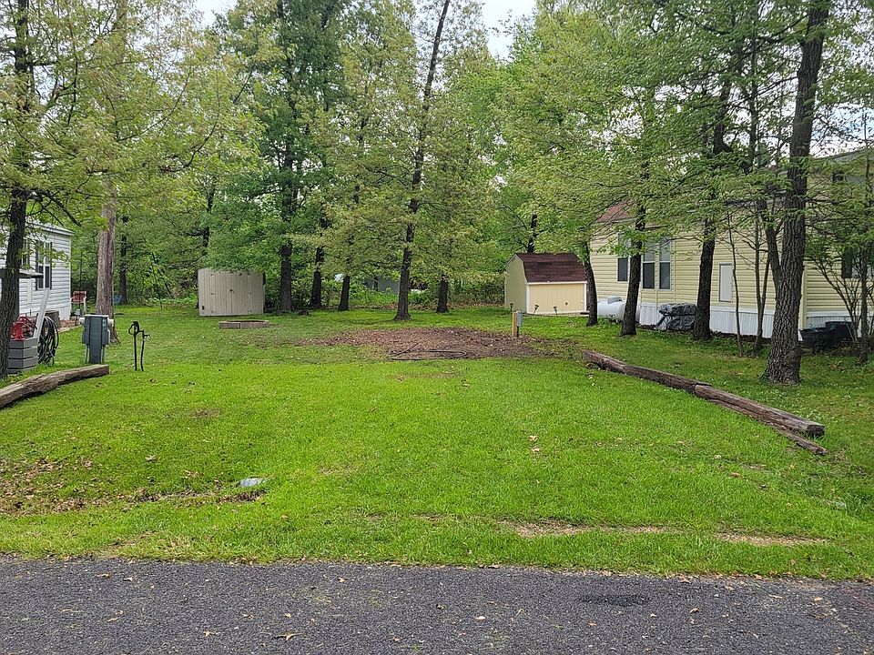 1st image of 20/25 Woodhaven Dr E