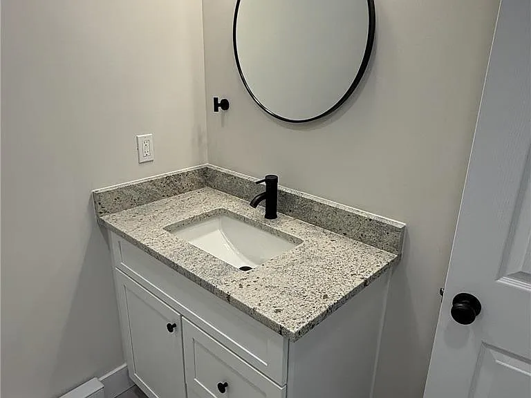211 South St #5 — Photo 6