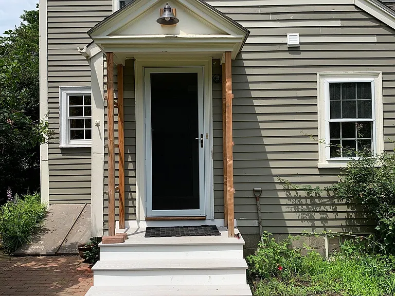 26 Dearborn St — Photo 10