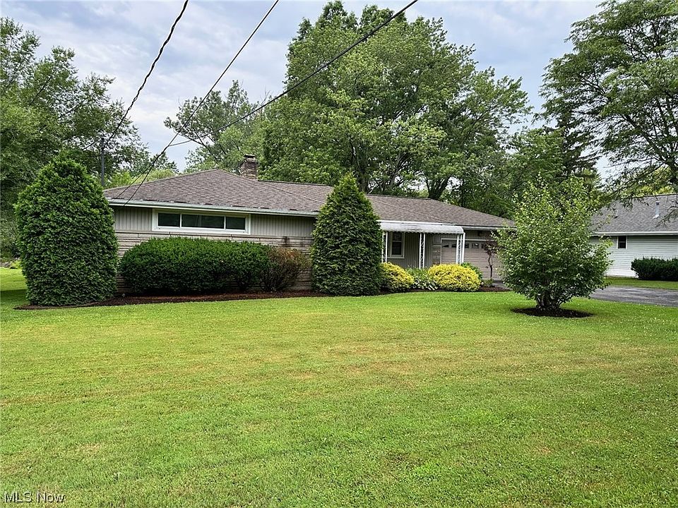 1st image of 10490 Briar Hill Dr