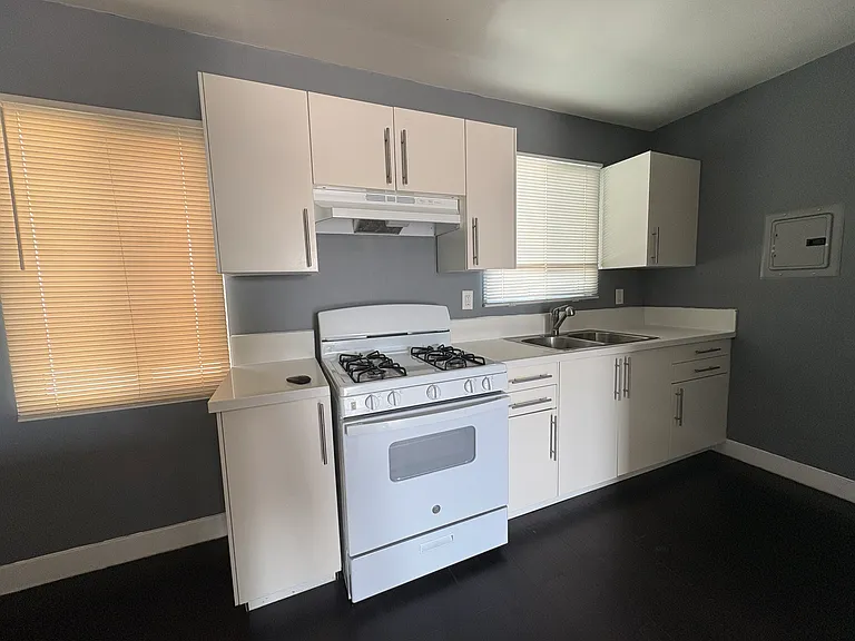 6400 E Olympic Blvd #6 — Photo 11