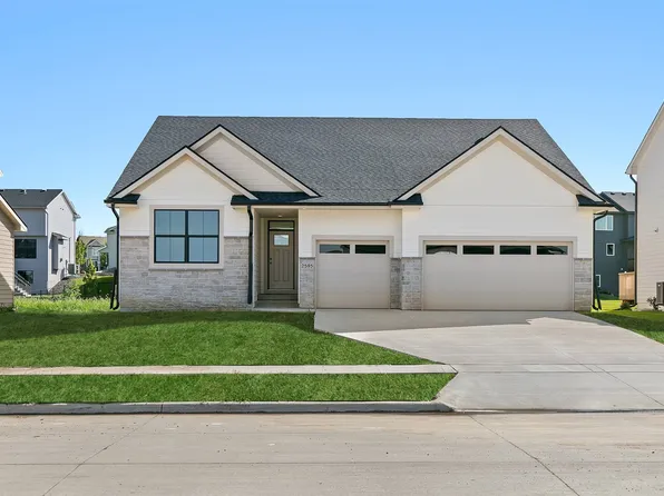 2595 SE Kettleridge Ln, Waukee, IA 50263