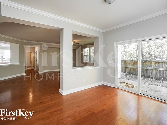 5th image of 123 Salt Meadow Ln