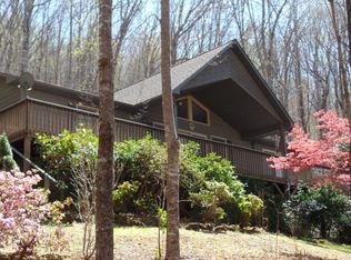 214 Indian Trl, Franklin, NC 28734