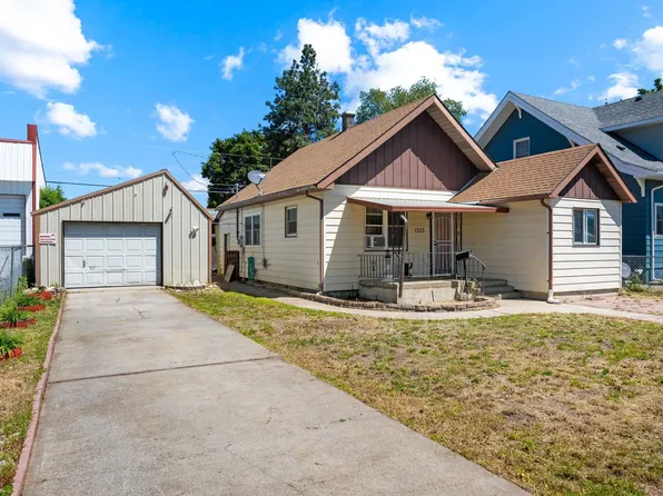 1303 E Queen Ave, Spokane, WA 99207