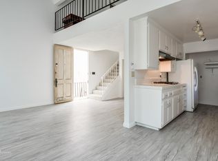 8859 Lookout Mountain Ave, Los Angeles, CA 90046