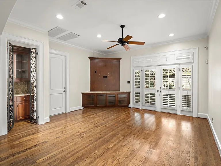1505 Potomac Dr — Photo 14