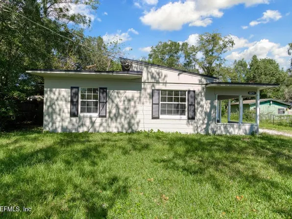 8241 DICKIE Drive, Jacksonville, FL 32216