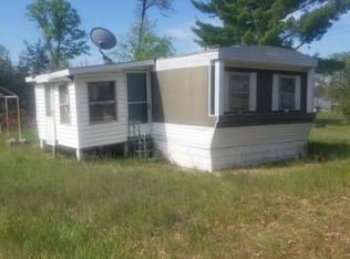 10266 Pigeon Dr, Harrison, MI 48625