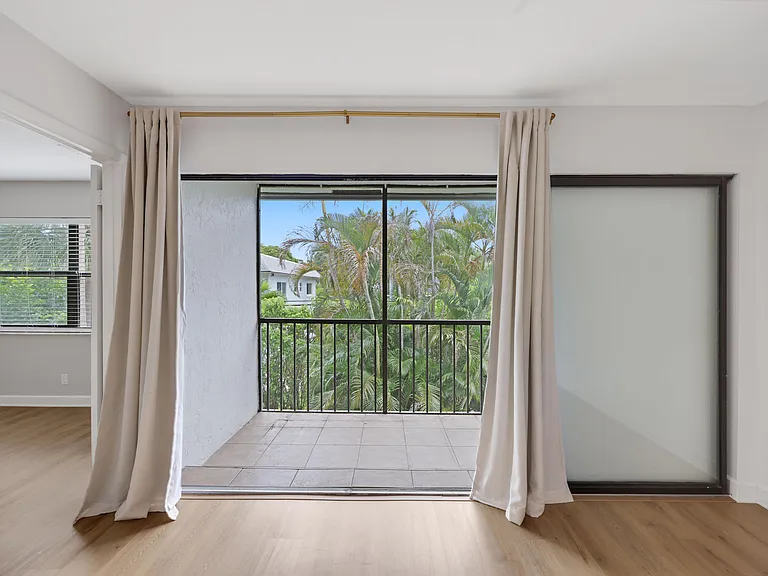 3275 Frederick Blvd #17U — Photo 8