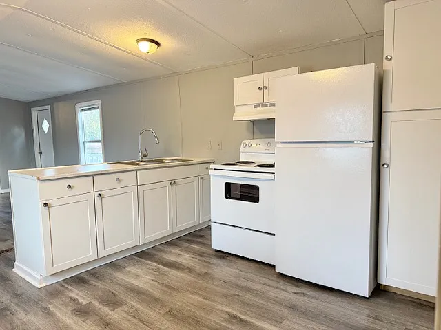 205 W. Conyers Avenue, Lot 7 - 1 — Photo 4