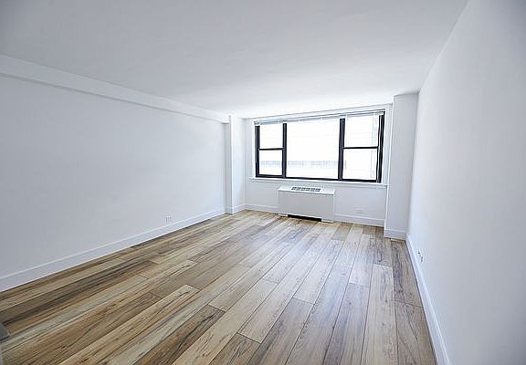 2nd image of 315 W 57th St APT 17D