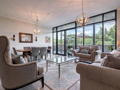 2233 Peachtree Rd NE UNIT 403, Atlanta, GA, 30305