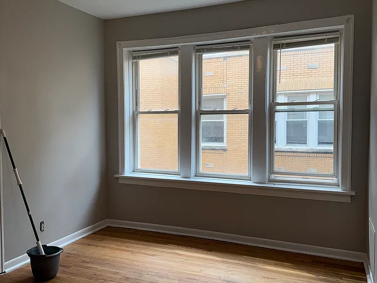 13 N Pine Ave #2 — Photo 9