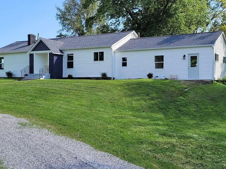 1st image of 3788 Fraser Rd