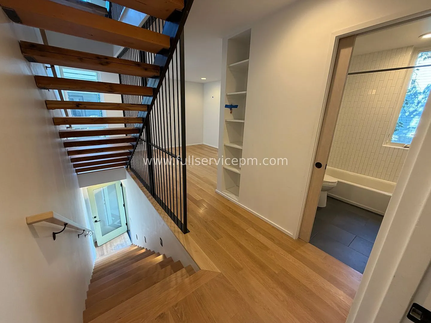 7784 Highland Park Way SW — Photo 2