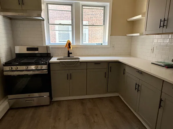 21 Rutledge Ave Floor 1, East Orange, NJ 07017