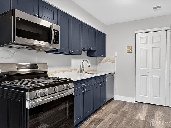 5th image of 1518 Raspberry Ct