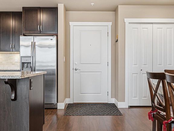 2nd image of 3192 Gladwin Rd #402