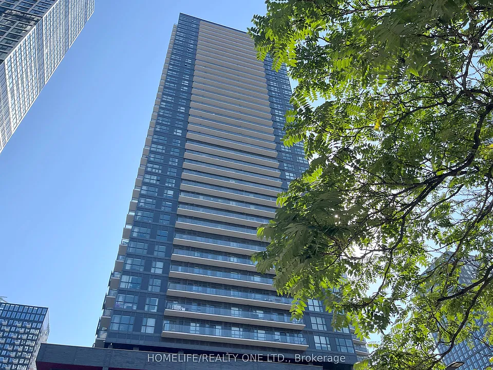 159 Dundas St E #614