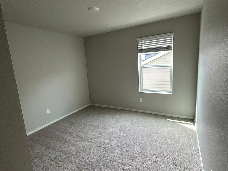 20512 SE Byron Ave — Photo 26