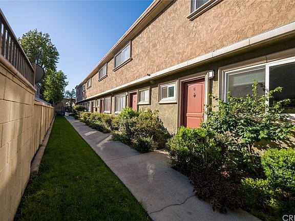 4th image of 20243 Cohasset St Unit 6
