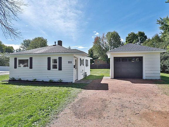 2nd image of 111 SCHMIDT AVENUE