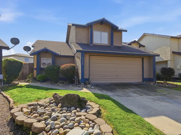 1205 E Ferguson Avenue, Visalia, CA 93292