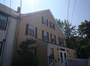 7 Everett Sq, Allston, MA 02134