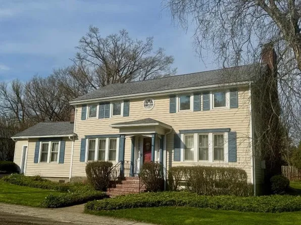 10 Warren Rd, Sugar Grove, PA 16350