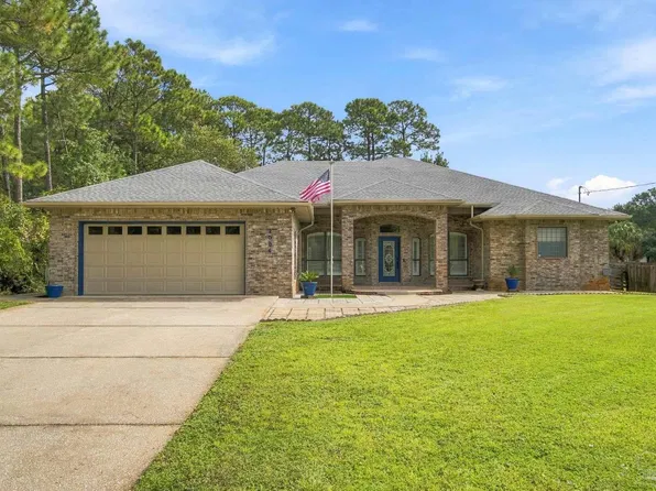 2064 Sundown Dr, Navarre, FL 32566