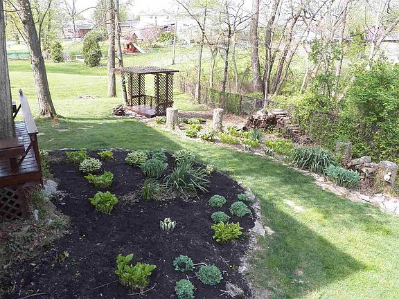5th image of 3285 Madonna Dr