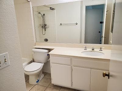 2nd image of 3860 Amberly Dr Unit N