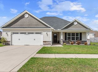 318 Aquamarine Cir, Jacksonville, NC 28546