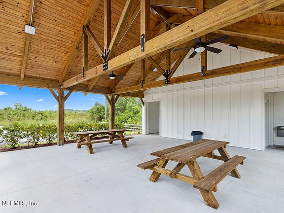 2nd image of 65304 CLEARWATER Court