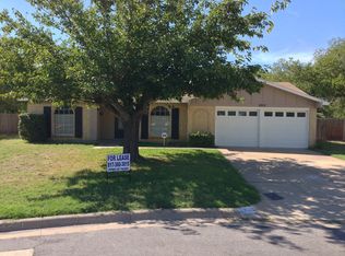 8912 Guadalupe Rd, Fort Worth, TX 76116