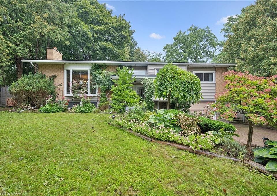 1st image of 100 Forest Hill Dr