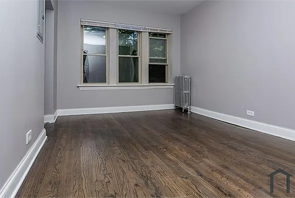 7633 S East End Ave #2E — Photo 6