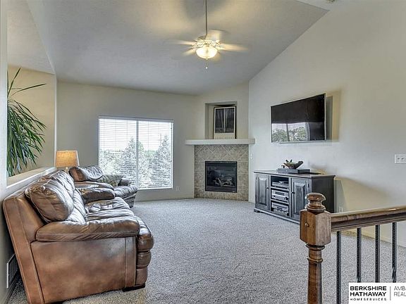 4th image of 4126 S 199th Cir