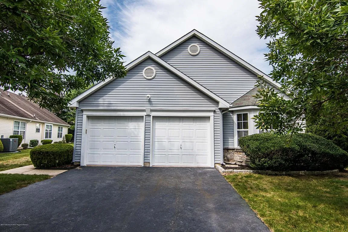 2680 Silver Hill Ln photo 1