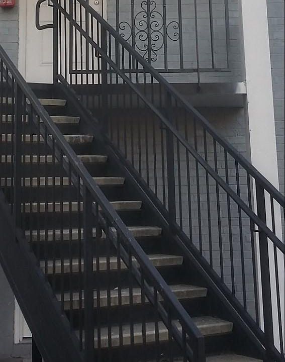 2nd image of 2216 Spring Park Rd APT 28