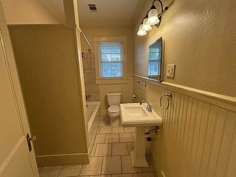 3044 Wilshire Dr — Photo 13