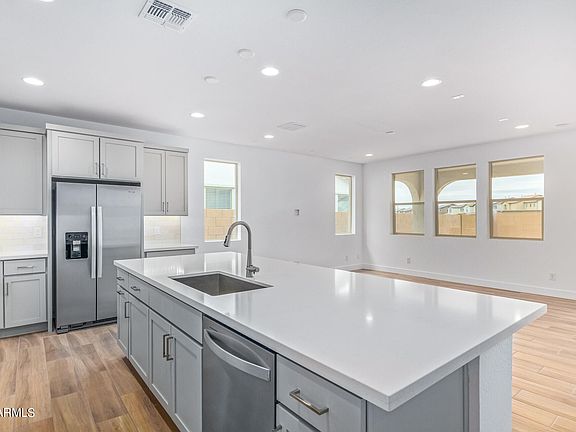5th image of 21420 E MACAW Drive