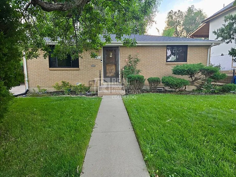 1711 Uinta St — Photo 1