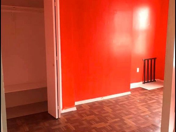 4th image of 765 Forest Ave APT 3